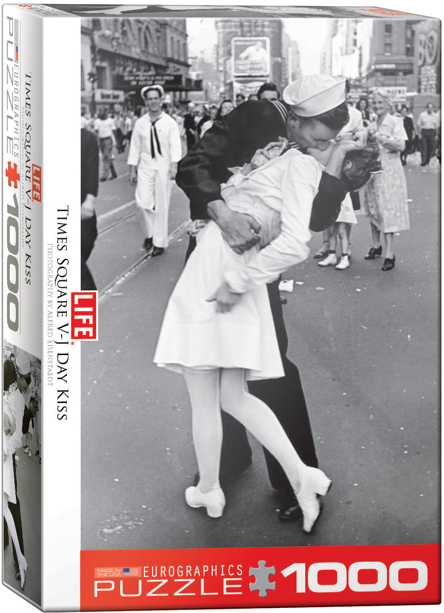 LIFE V-J Day Kiss in Times Square - 1000 pc