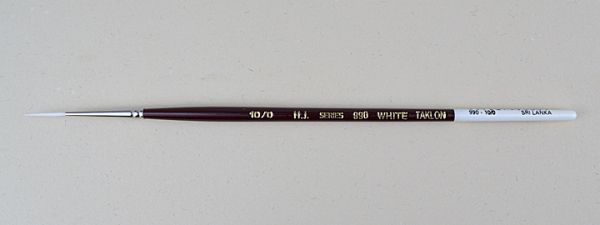 Brushes: Taklon 970 Size 10/0